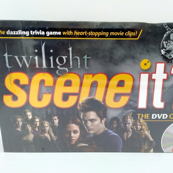 Scene It? Twilight Trivia DVD Board Game - Picture 1 of 2